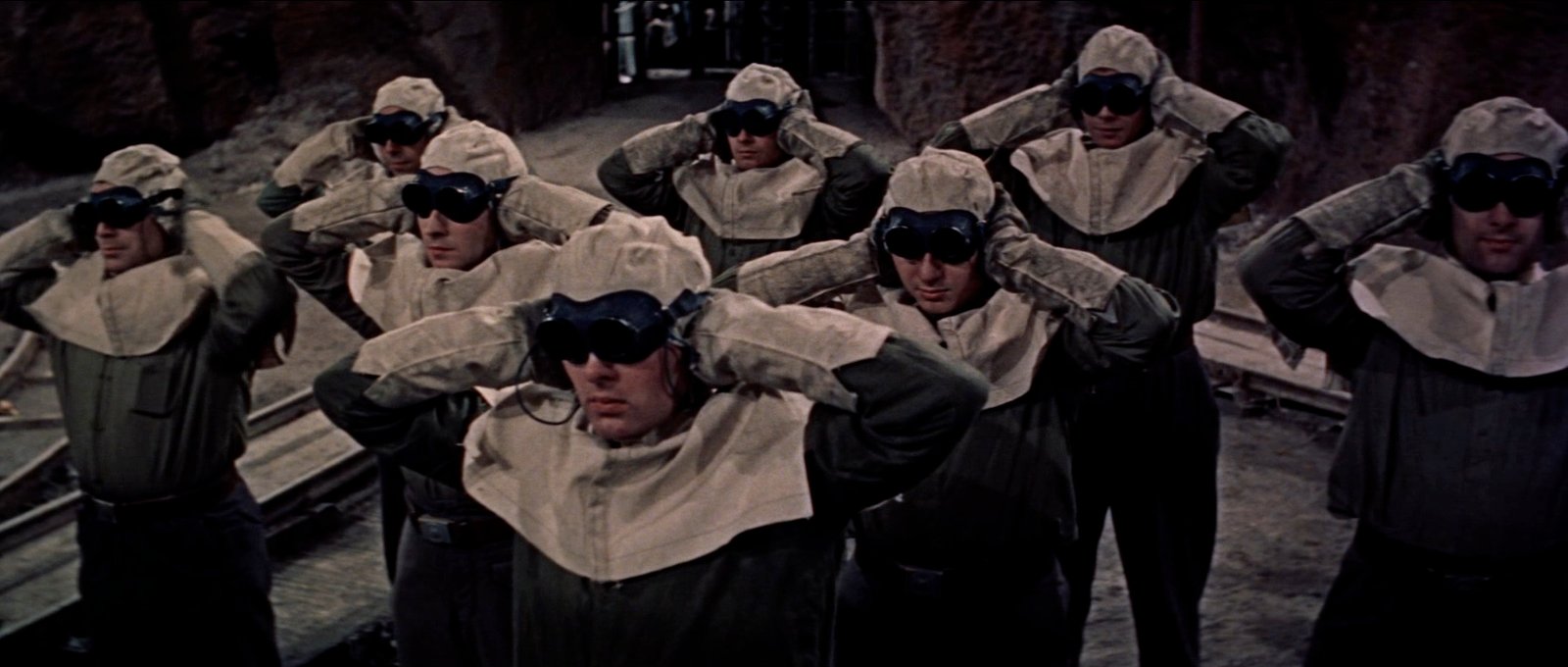 Navarong The Guns of Navarone (1961) - action-cinema.com